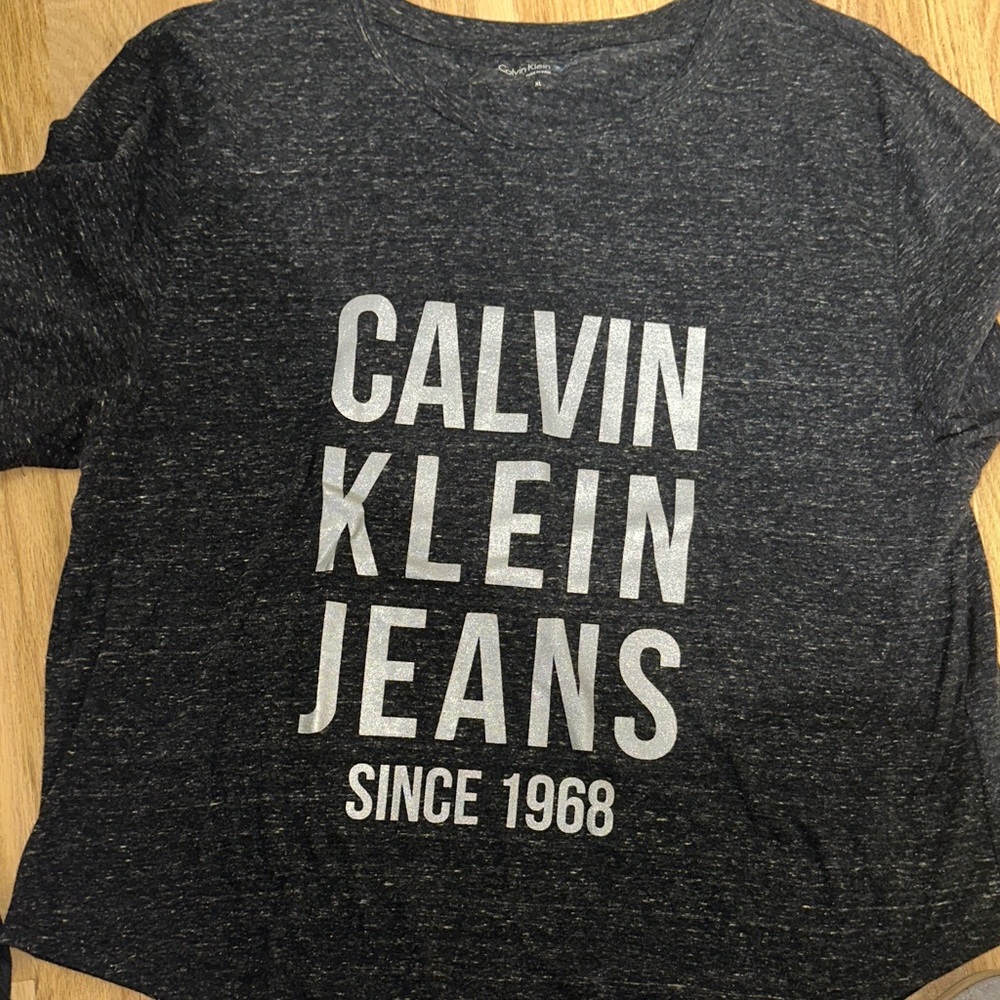 Calvin Klein Women's Dark Gray Tee